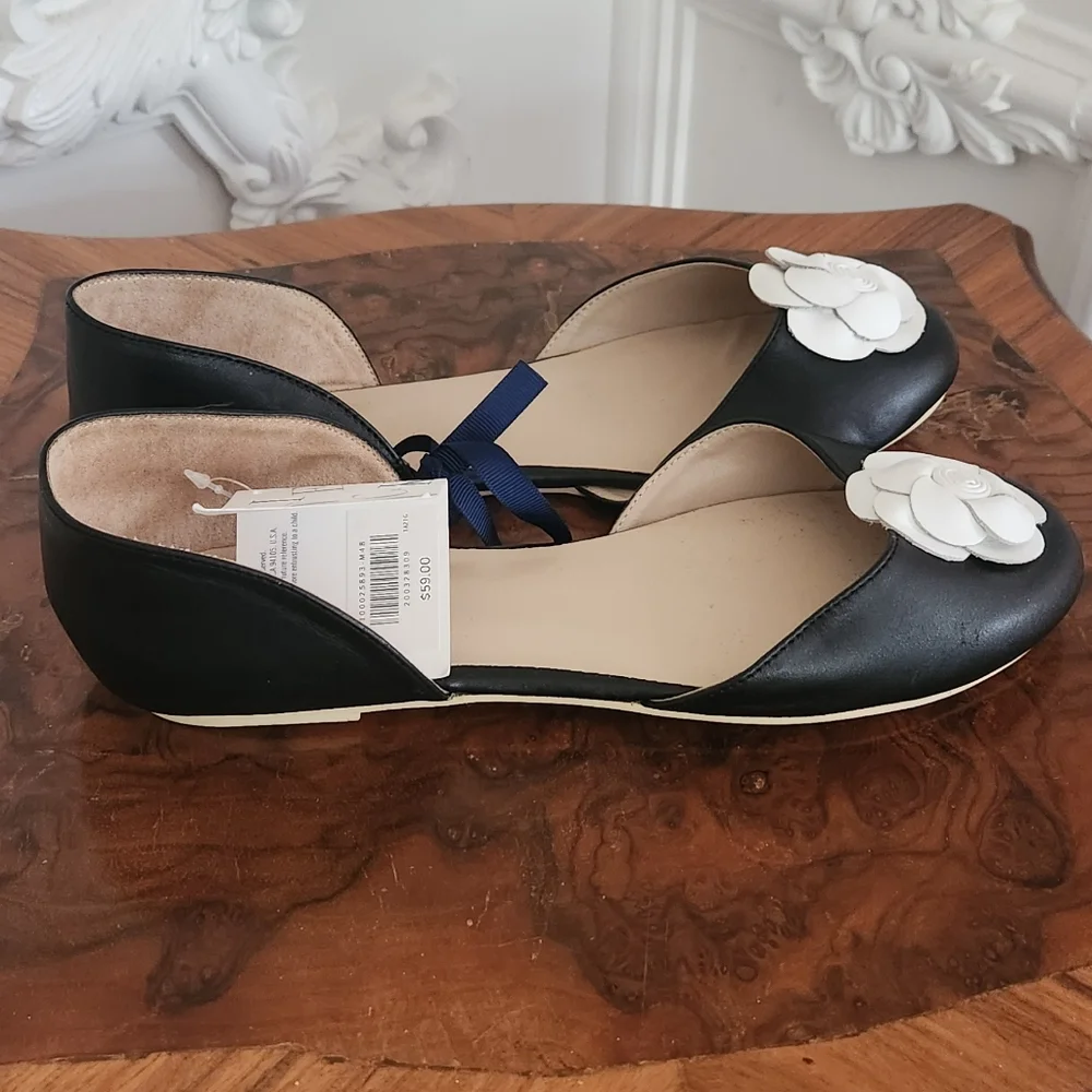 Janie and Jack Girl's Black Shoes with Floral Accent - Picture 2 of 6